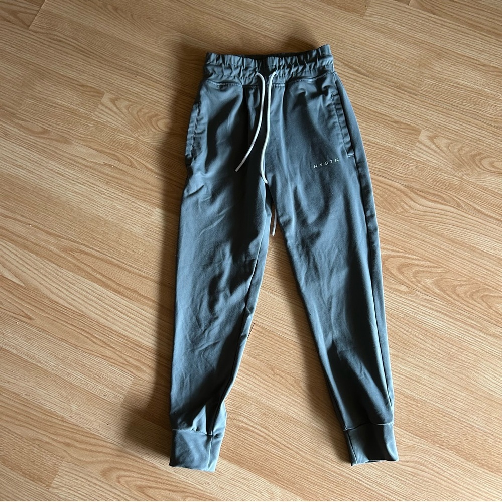 NVGTN Gray Tapered Joggers Women’s XS